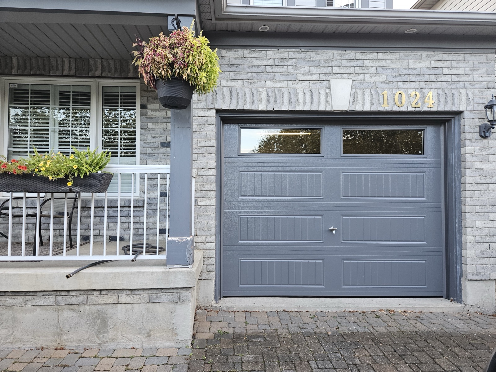 Single door garage door project 17