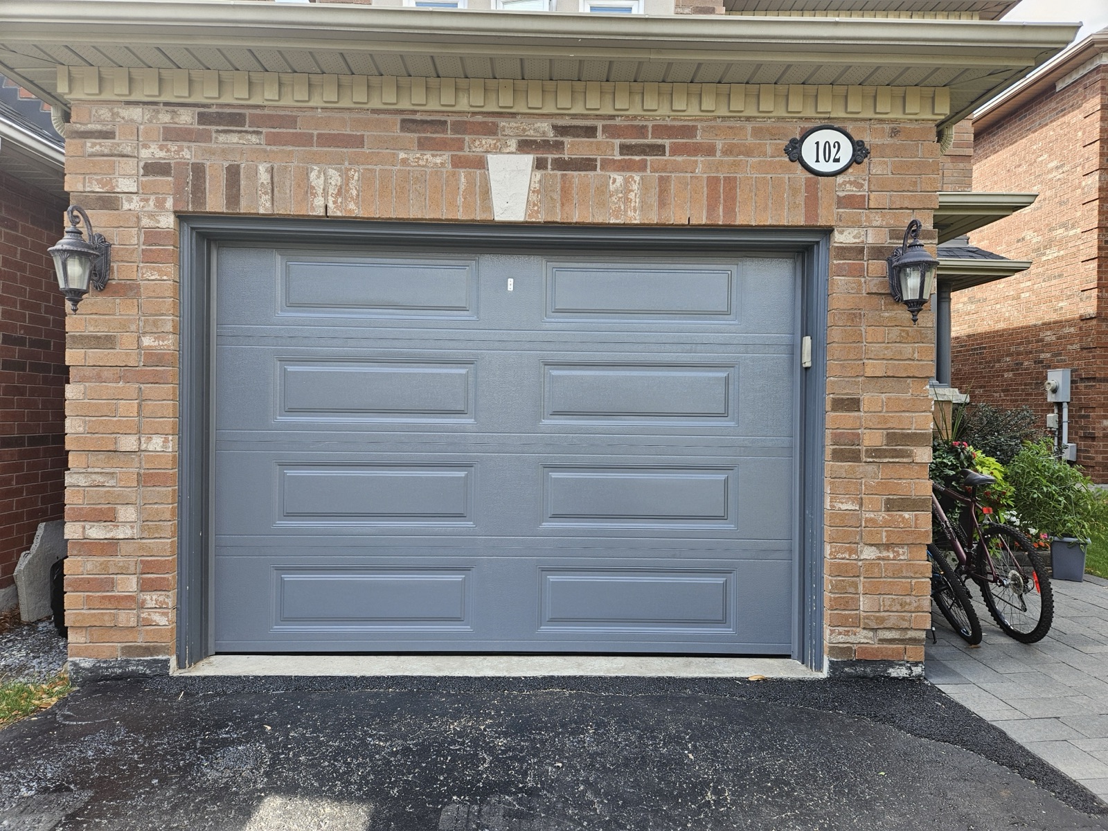 Single door garage door project 19