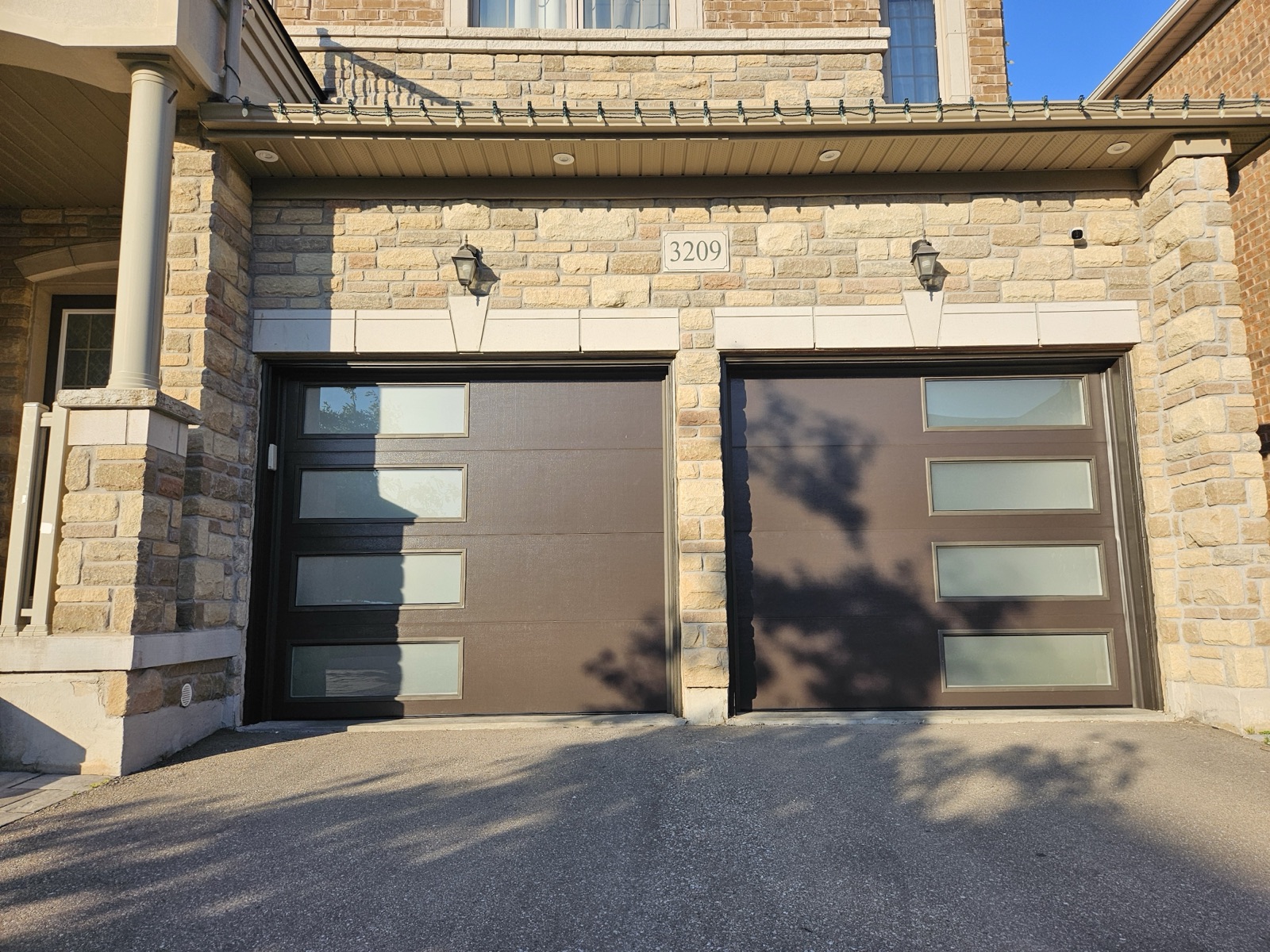 Single door garage door project 23