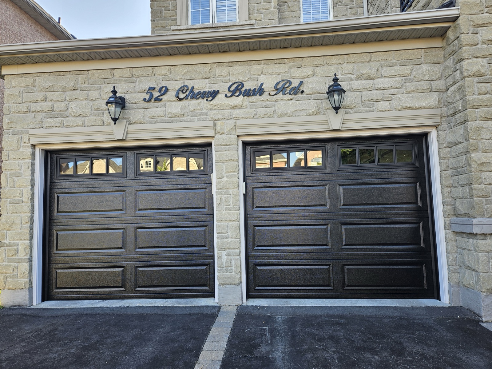 Single door garage door project 25