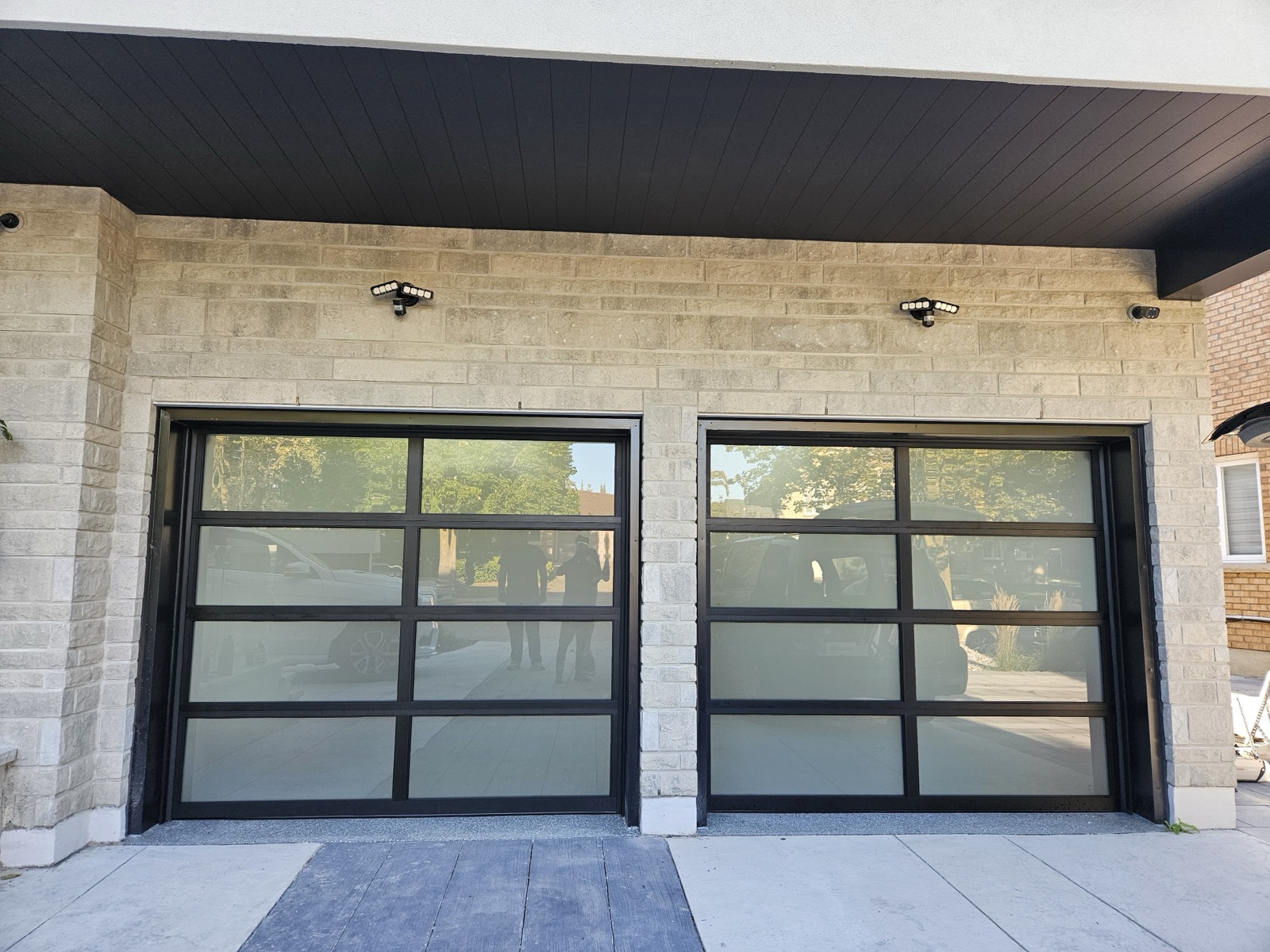 Single door garage door project 33