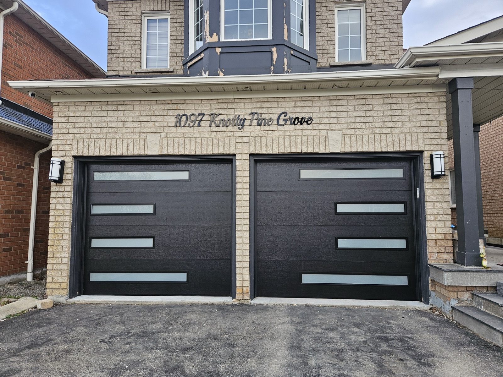 Single door garage door project 72